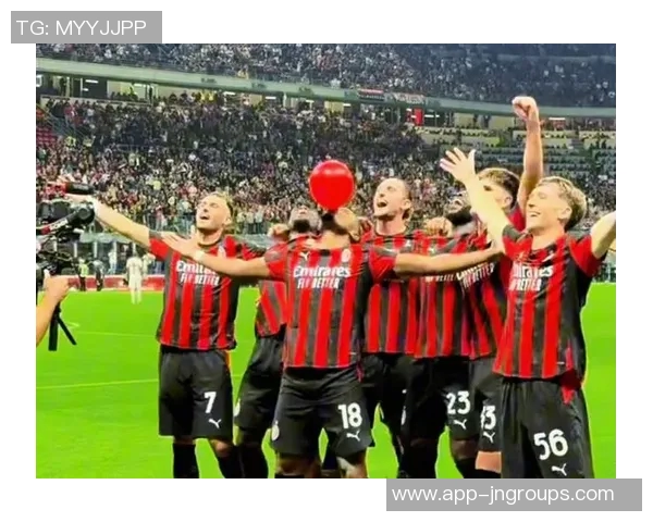 恩昆库重返米兰合练奇克继续进行单独训练