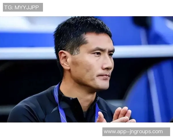 杨希感谢邵佳一称与队友聊天助力中文快速进步