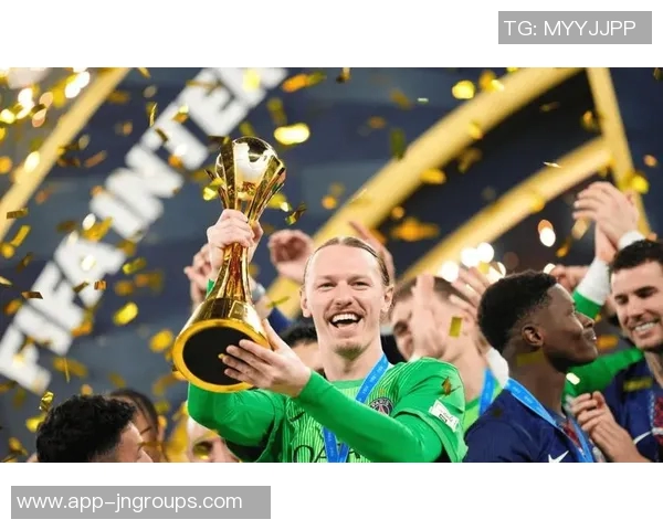 恩里克期待圣诞节后伤员复出并对三名顶级门将感到满意